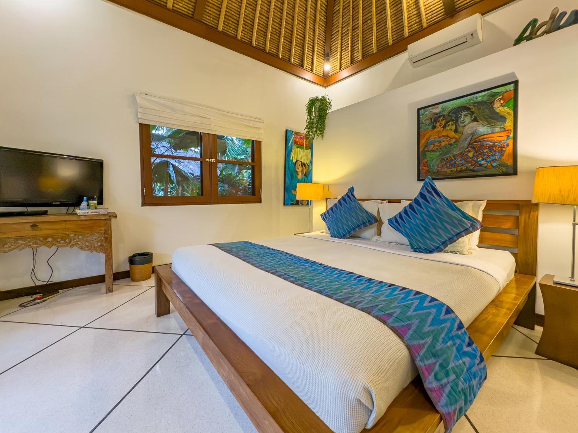Villa Bugis Drupadi Seminyak Номер фото